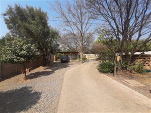 9 m² Commercial space in Silver Lakes