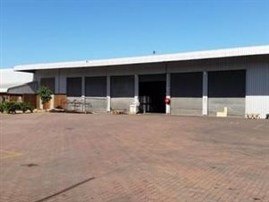 2714 m² Industrial space in Springfield