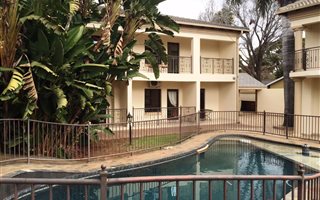 15 Bedroom House in Lynnwood