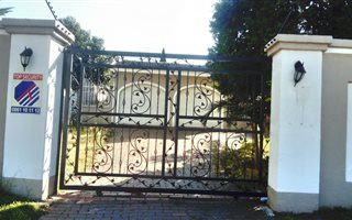 4 Bedroom House in Bramley View