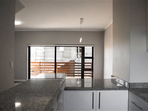 2 Bed Apartment in Waterfall