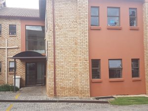58 m² Commercial space in North Riding