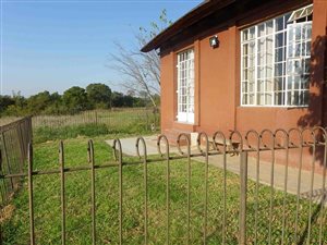 2 Bed House in Farmall