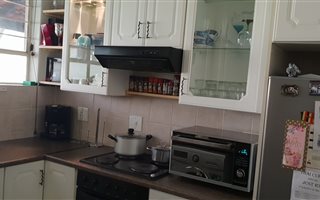 1 Bedroom Apartment in Hurl Park