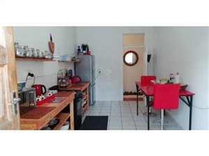 2 Bed House in Orange Grove
