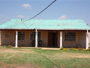 1 ha Farm in Brits