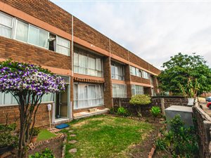 2 Bed Apartment in Halfway House
