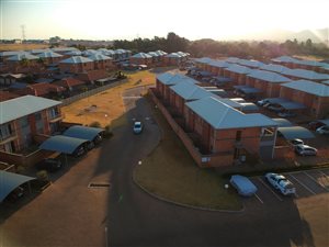 3 Bed Townhouse in Andeon AH