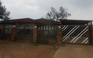 3 Bedroom House in Ikageng