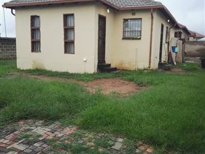 3 Bedroom House in Birch Acres
