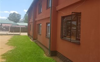2 Bedroom Apartment in Burgershoop