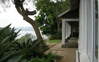 5 Bedroom House in Kosmos Village