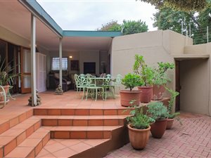 2 Bedroom House in Norwood