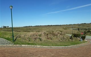 755 m² Land available in Blue Mountain Village