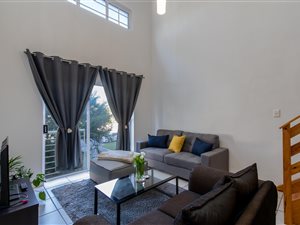 1 Bed Apartment in Diep River