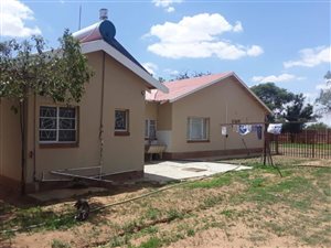 3839 m² Farm in Wolmaranstad
