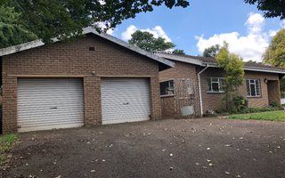 5 Bedroom House in Hilton