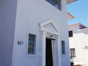 4 Bed House in Claremont