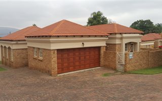 3 Bedroom Townhouse in Rustenburg