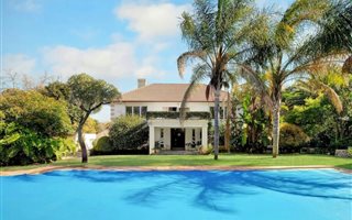 5 Bedroom House in Westcliff