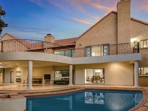 5 Bed House in Midstream Estate