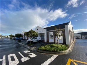 96 m² Commercial space in Milnerton