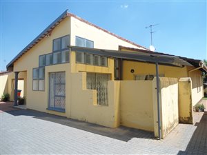 3 Bed House in Lenasia