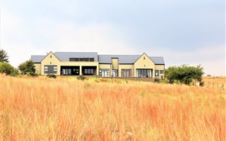 2.8 ha Farm in Muldersdrift