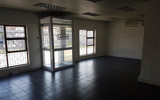 160 m² Commercial space in Sidwell