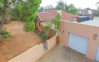 3 Bedroom House in Norkem Park