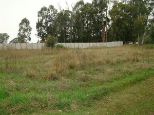 998 m² Land available in Himeville