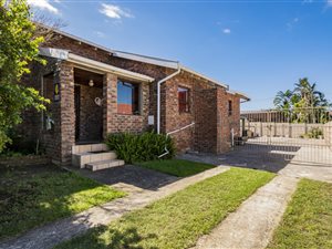 2 Bed House in Rowallan Park and surrounds