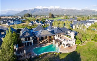 5 Bedroom House in Pearl Valley
