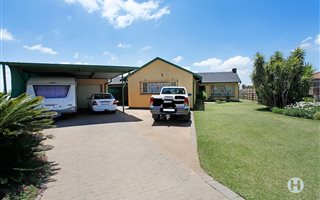 3 Bedroom House in Eastvale