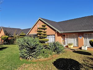 4 Bed House in Meiringspark