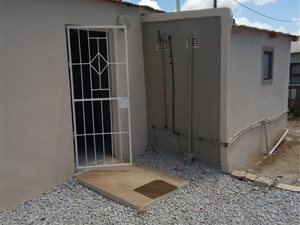 2 Bed House in Zwide