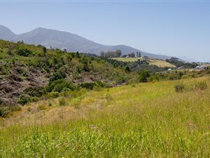 824 m² Land available in Welgelegen Estate