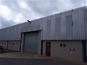 640 m² Industrial space in Mkondeni