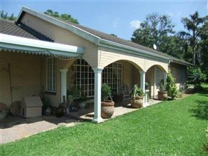 4 Bedroom House in Padfield Park