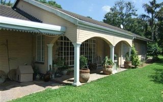 4 Bedroom House in Padfield Park