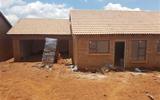 2 Bedroom Townhouse in Eldoraigne