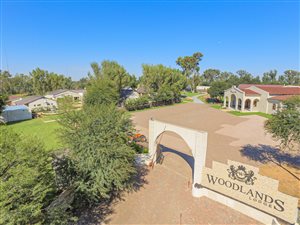 2500 m² Commercial space in Parys