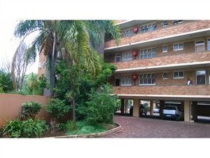 3 Bed Apartment in Muckleneuk