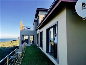 4 Bed House in Pinnacle Point Golf Estate