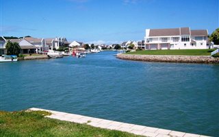 541 m² Land available in Royal Alfred Marina