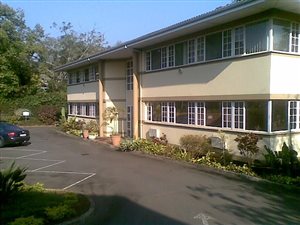 150 m² Commercial space in Kloof