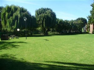 2 Bed Apartment in Atholl