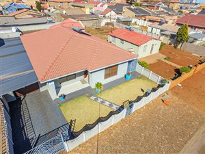 3 Bed House in Lenasia