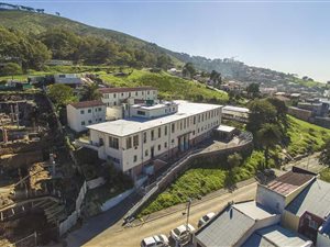 30 Bedroom Apartment in Schotsche Kloof