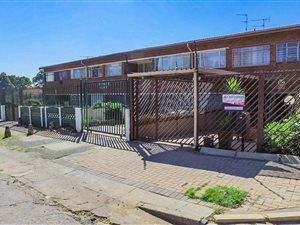 3 Bedroom Duplex in Rosettenville